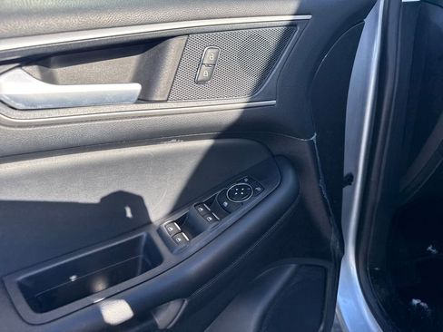 Used 2024 Ford Edge SEL w/ Convenience Package image 26