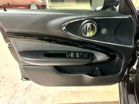 Used 2016 MINI Cooper Clubman S image 31