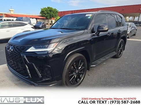 Used 2023 Lexus LX 600 F Sport w/ Accessory Package (Z1) AWD/4WD image 4