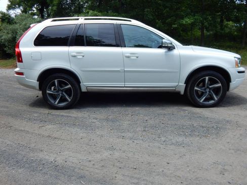 Used 2013 Volvo XC90 3.2 R-Design AWD/4WD image 5