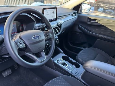 Certified 2025 Ford Escape Active image 9