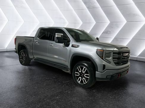 Used 2024 GMC Sierra 1500 AT4 w/ AT4 Premium Package image 1