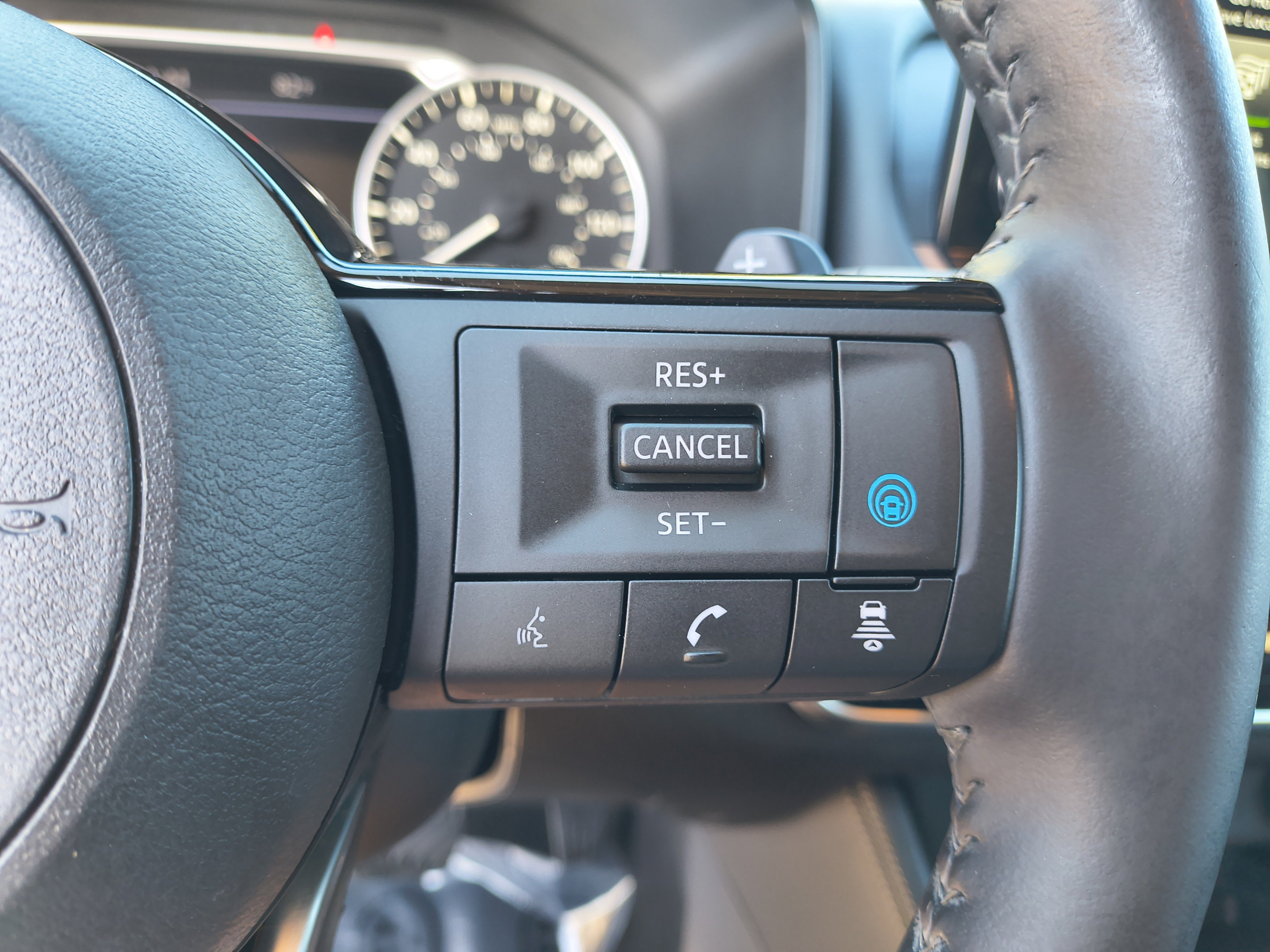 Certified 2022 Nissan Rogue SL w/ SL Premium Package FWD image 33