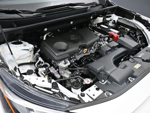 Used 2022 Toyota RAV4 XLE w/ Convenience Package image 49