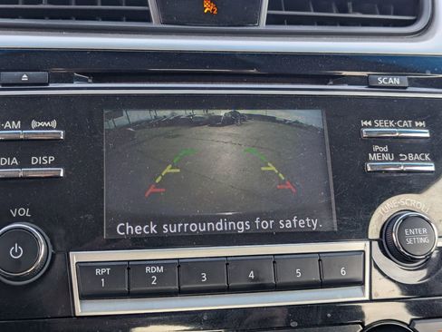 Used 2018 Nissan Altima 2.5 SL FWD image 16