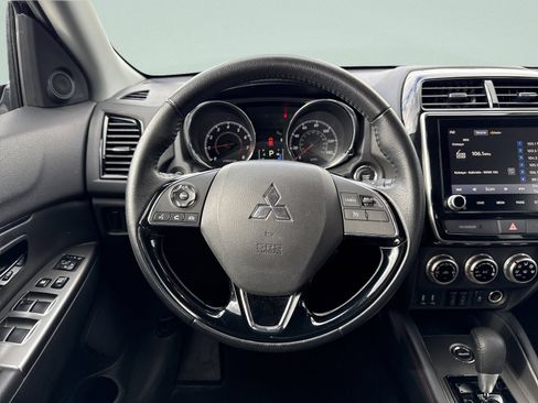 Used 2024 Mitsubishi Outlander Sport SE image 23