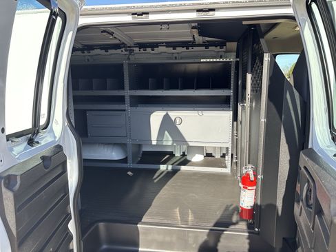 New 2025 Chevrolet Express 2500 RIDICULOUS DEAL! 1WT w/ Driver Convenience Package image 26