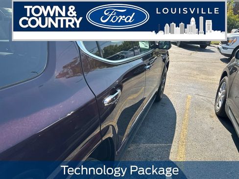 Used 2018 GMC Acadia Denali w/ Technology Package AWD/4WD image 9