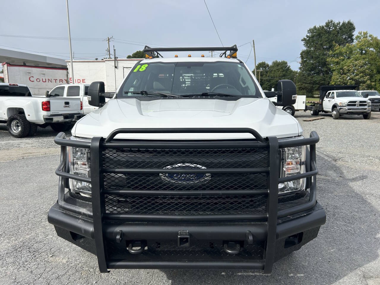 Used 2018 Ford F450 XL w/ Power Equipment Group AWD/4WD image 4