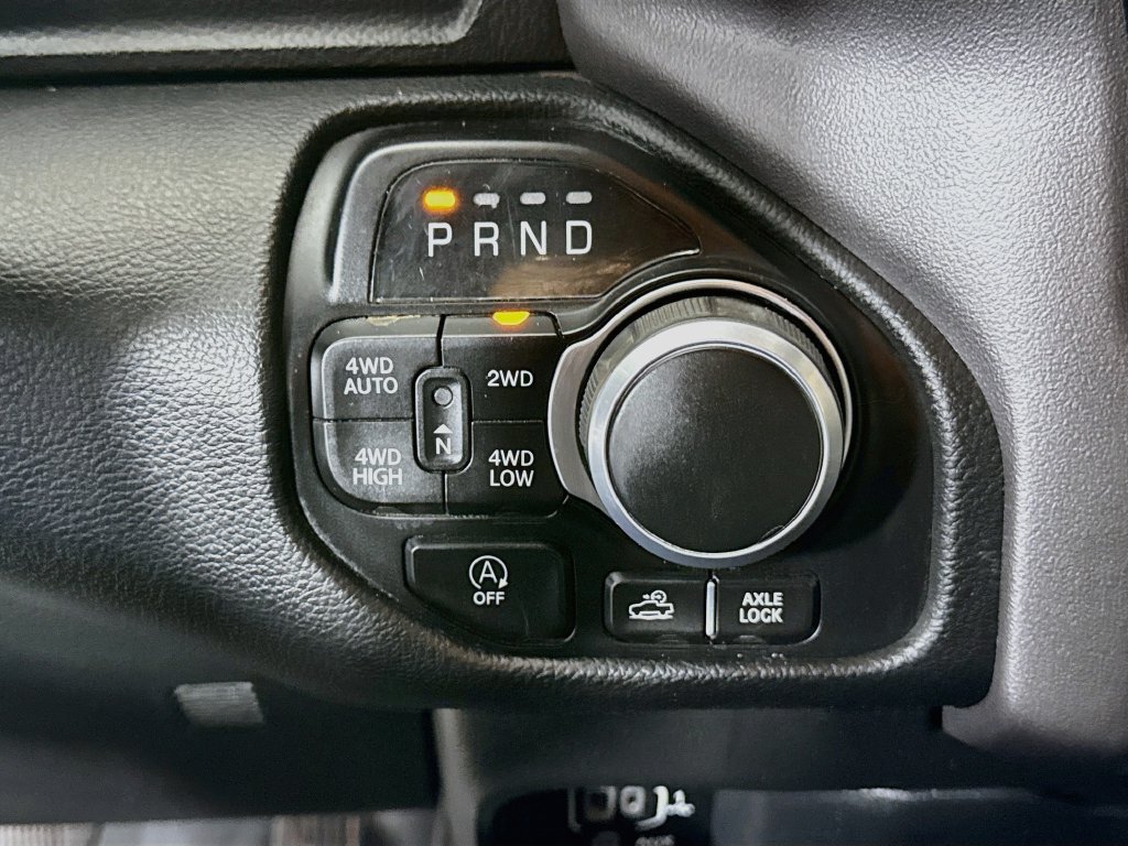 Used 2024 RAM 1500 Big Horn AWD/4WD image 17