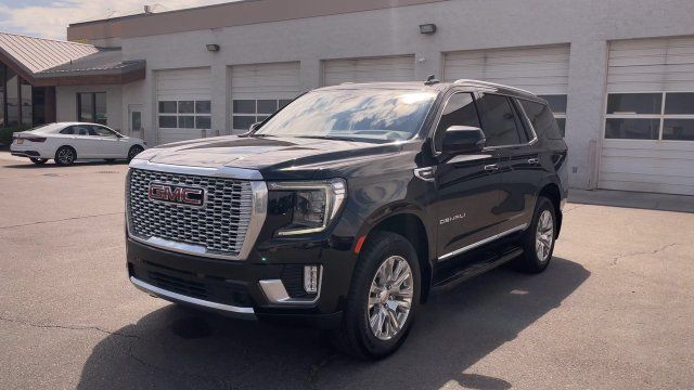 Used 2024 GMC Yukon Denali AWD/4WD image 5