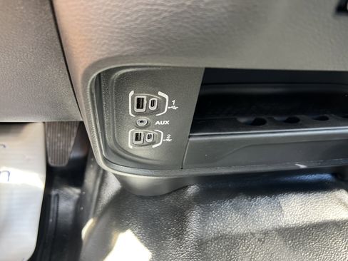 Used 2025 RAM 2500 Tradesman w/ Special Service Vehicle Group image 18