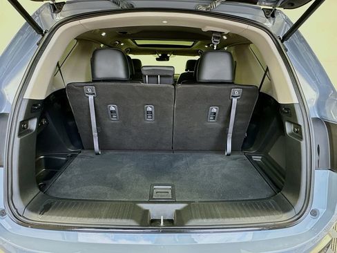 Certified 2024 Honda Pilot Touring image 27