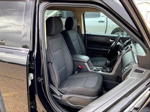 Used 2019 Ford Flex SE FWD image 9