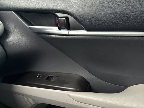 Used 2023 Toyota Camry LE FWD image 16