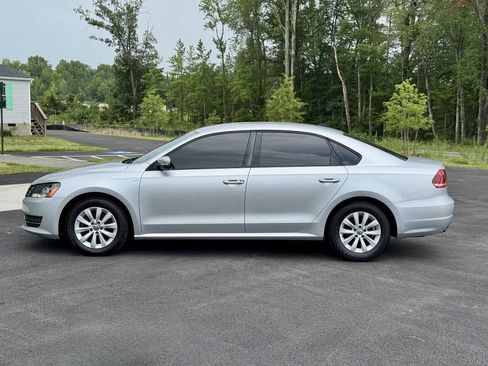 Used 2015 Volkswagen Passat 1.8T Wolfsburg Edition FWD image 4