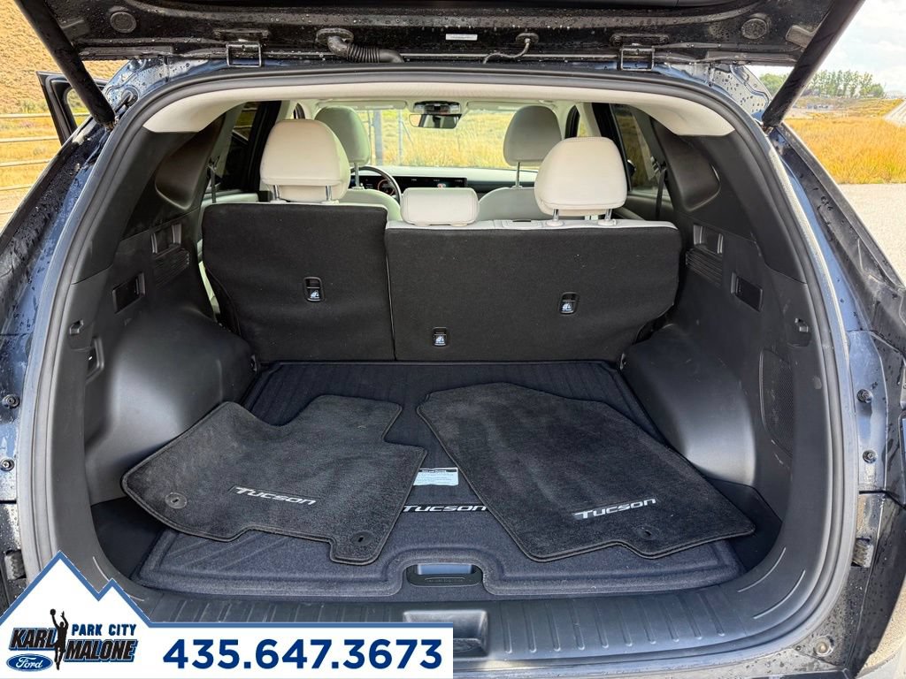 Used 2025 Hyundai Tucson Limited AWD/4WD image 32