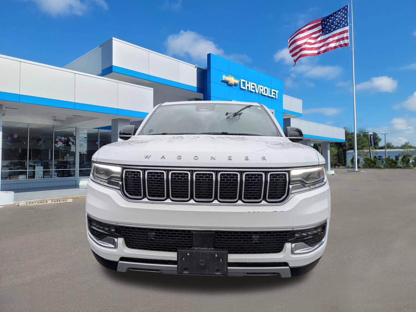 Used 2024 Jeep Wagoneer L Series II w/ Flexible Seating Group RWD image 8