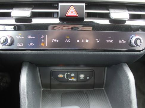New 2026 Kia Sportage SX FWD image 43