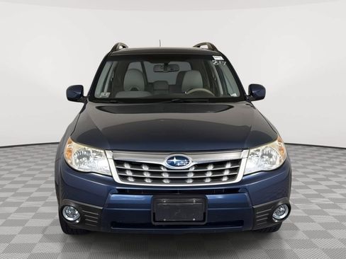 Used 2013 Subaru Forester 2.5X Premium AWD/4WD image 2