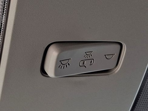 Used 2025 Kia Soul LX w/ LX Technology Package image 24