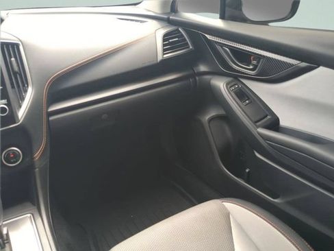 Used 2021 Subaru Crosstrek 2.0i Premium w/ Moonroof Package AWD/4WD image 16