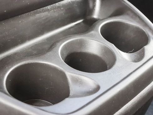 Used 2022 Chevrolet Express 3500 w/ Driver Convenience Package image 27