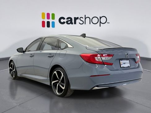Used 2022 Honda Accord Sport image 3