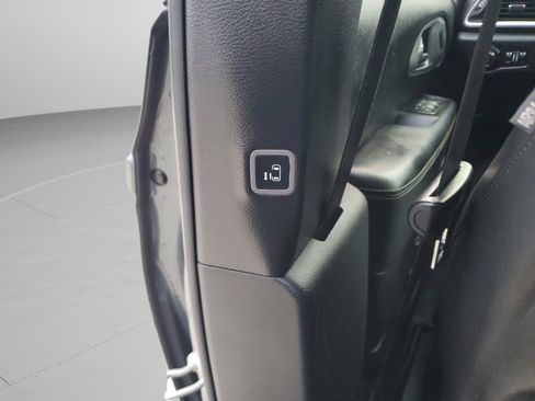 Certified 2020 Chrysler Pacifica Touring-L Plus w/ Advanced Safetytec Group image 15