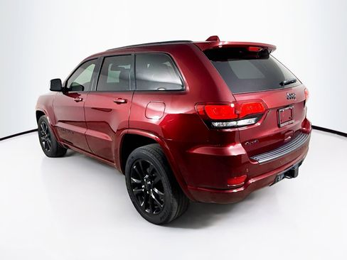 Used 2021 Jeep Grand Cherokee Laredo X image 29
