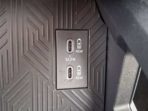 Used 2025 Toyota 4Runner SR5 image 23