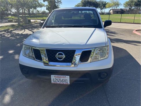 Used 2012 Nissan Frontier S w/ S Preferred Pkg RWD image 2