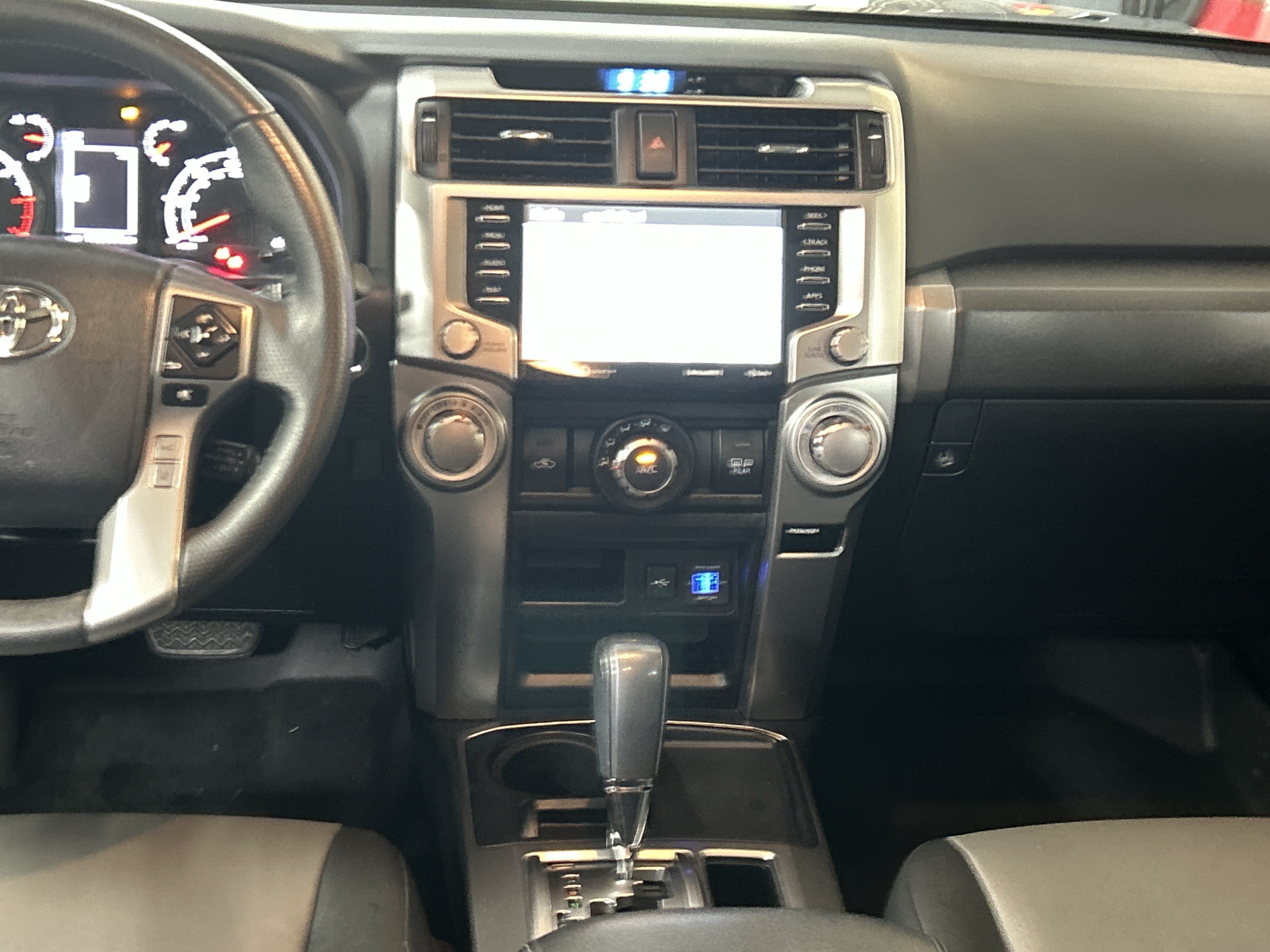 Used 2021 Toyota 4Runner SR5 Premium w/ Moonroof Package RWD image 30