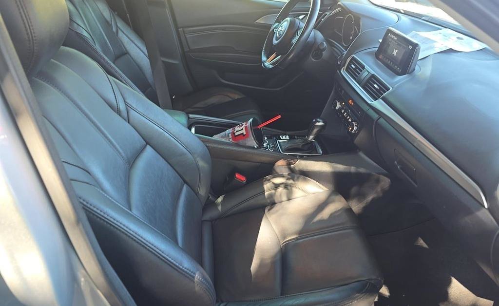 Used 2018 Cadillac XTS Luxury FWD image 16
