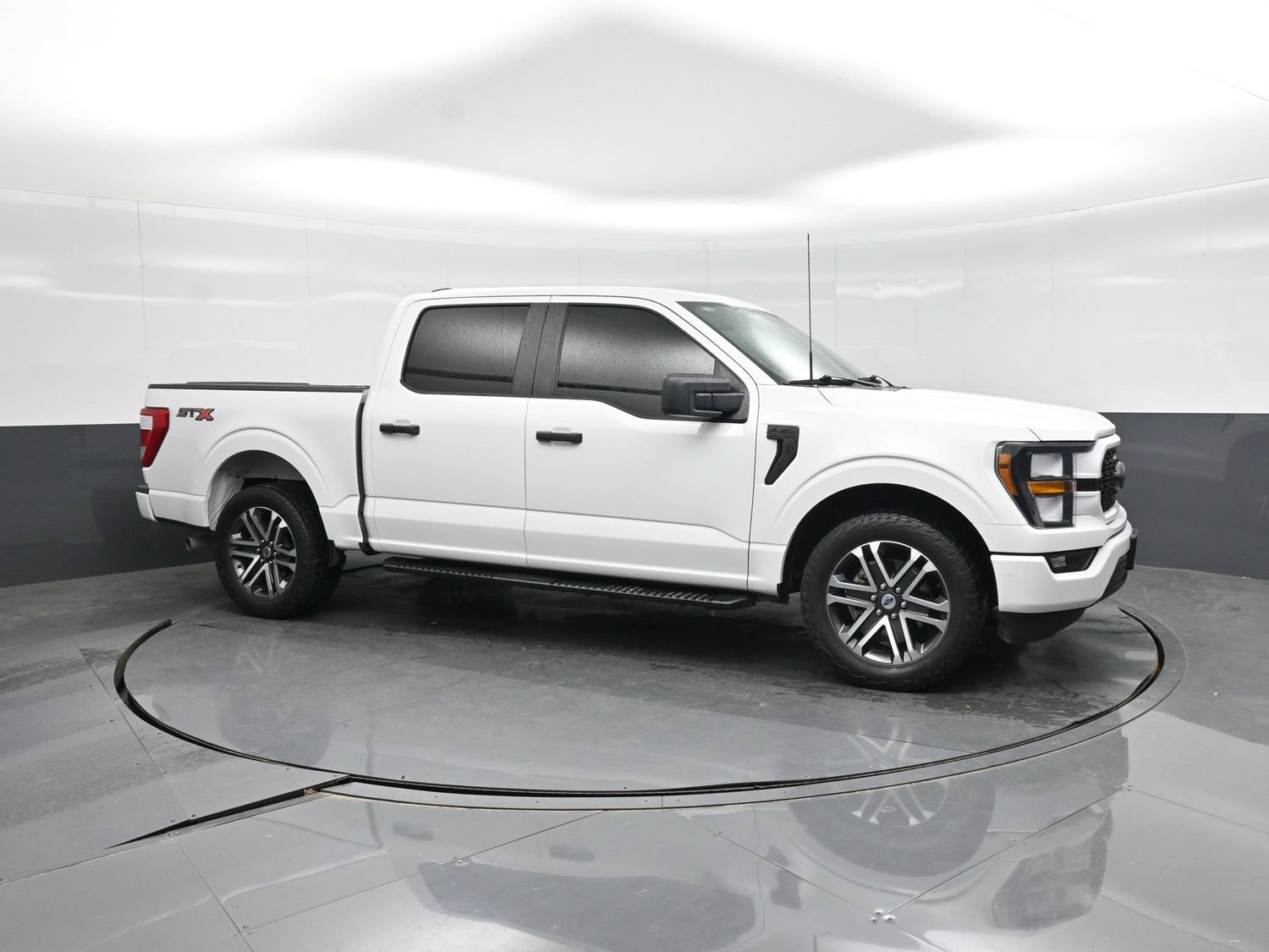 Used 2023 Ford F150 XL w/ STX Appearance Package RWD image 12