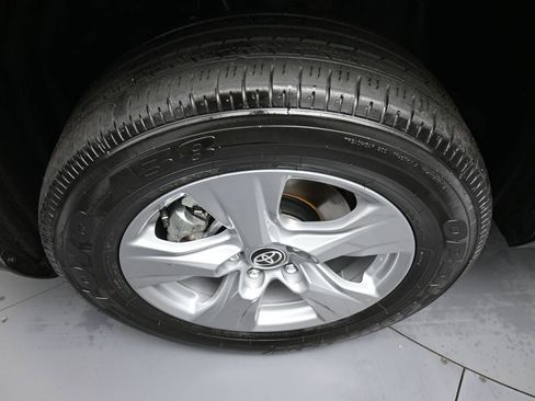 Certified 2025 Toyota RAV4 XLE image 14