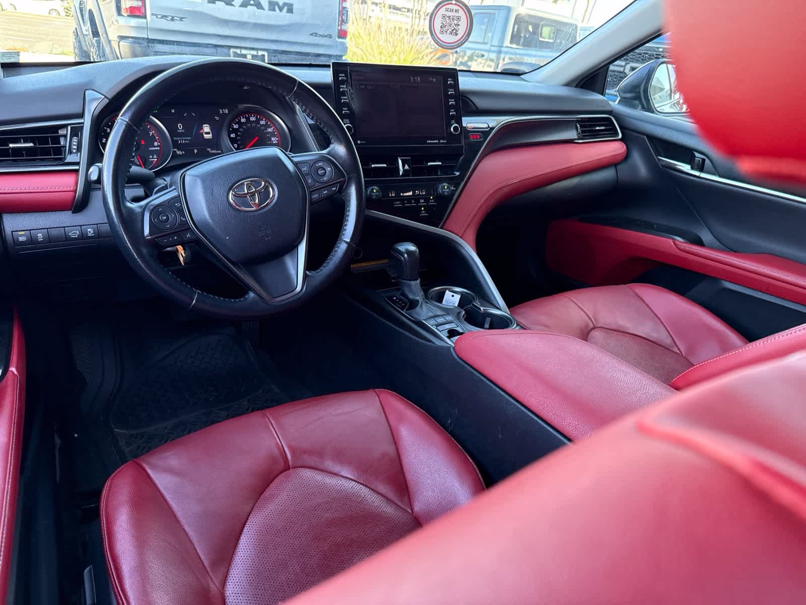Used 2021 Toyota Camry XSE FWD image 17