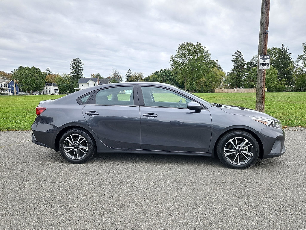 Certified 2023 Kia Forte LXS FWD image 8