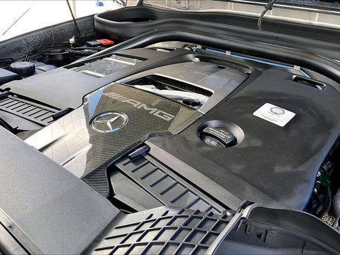 Used 2021 Mercedes-Benz G 63 AMG 4MATIC w/ Seat Comfort Package image 31