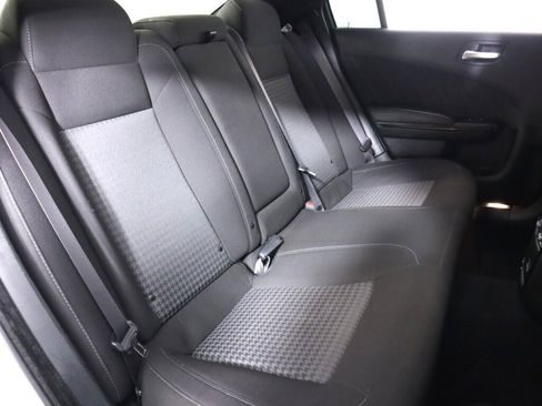 Used 2023 Dodge Charger R/T w/ Blacktop Package image 34