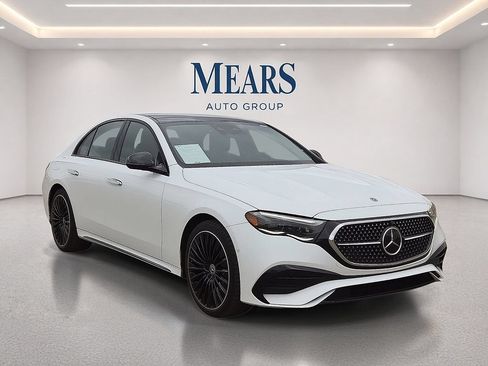 Used 2024 Mercedes-Benz E 350 4MATIC Sedan image 7
