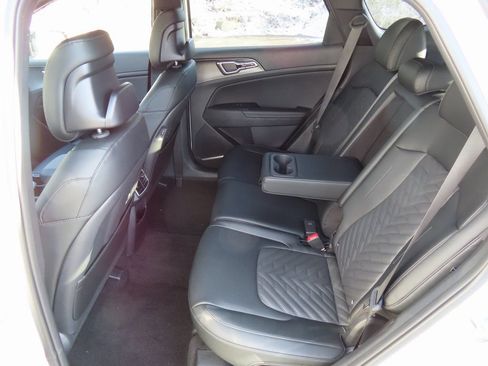 Certified 2026 Kia Sportage X-Line w/ X-Line Premium Package AWD/4WD image 29