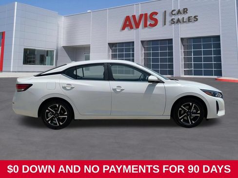 Used 2025 Nissan Sentra SV FWD image 5