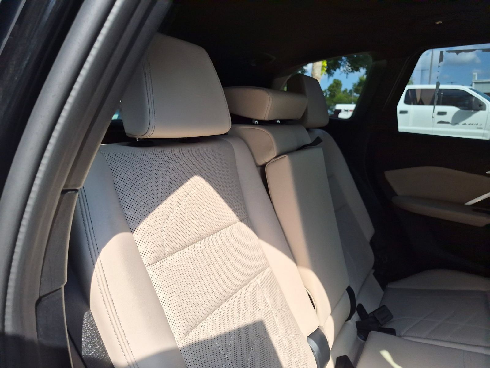 Used 2025 BMW X1 xDrive28i w/ Technology Package AWD/4WD image 33