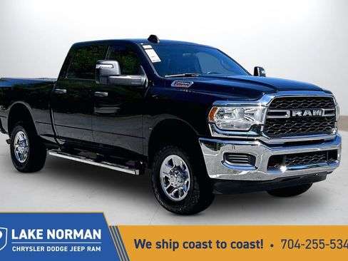Used 2024 RAM 2500 Tradesman w/ Chrome Appearance Group AWD/4WD image 1