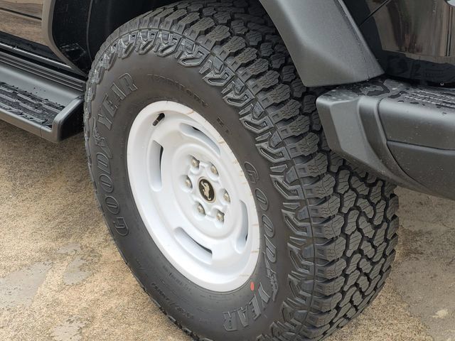 New 2026 Ford Bronco Heritage Edition AWD/4WD image 5