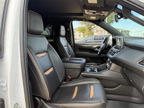 Used 2021 GMC Yukon AT4 w/ Rear Media and Nav Package image 33