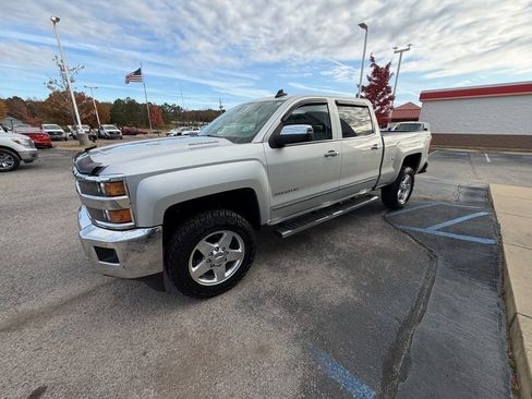 Used 2015 Chevrolet Silverado 2500 LTZ w/ Duramax Plus Package image 3