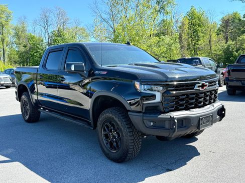 Used 2024 Chevrolet Silverado 1500 ZR2 w/ ZR2 Bison Edition AWD/4WD image 1