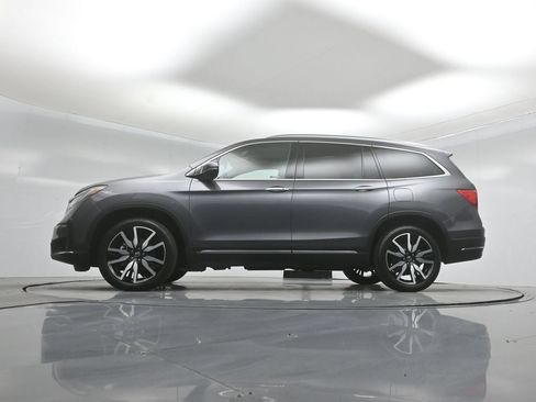 Used 2019 Honda Pilot Touring image 7
